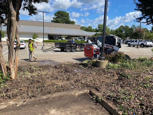 Exeter Village patio and landscape installation