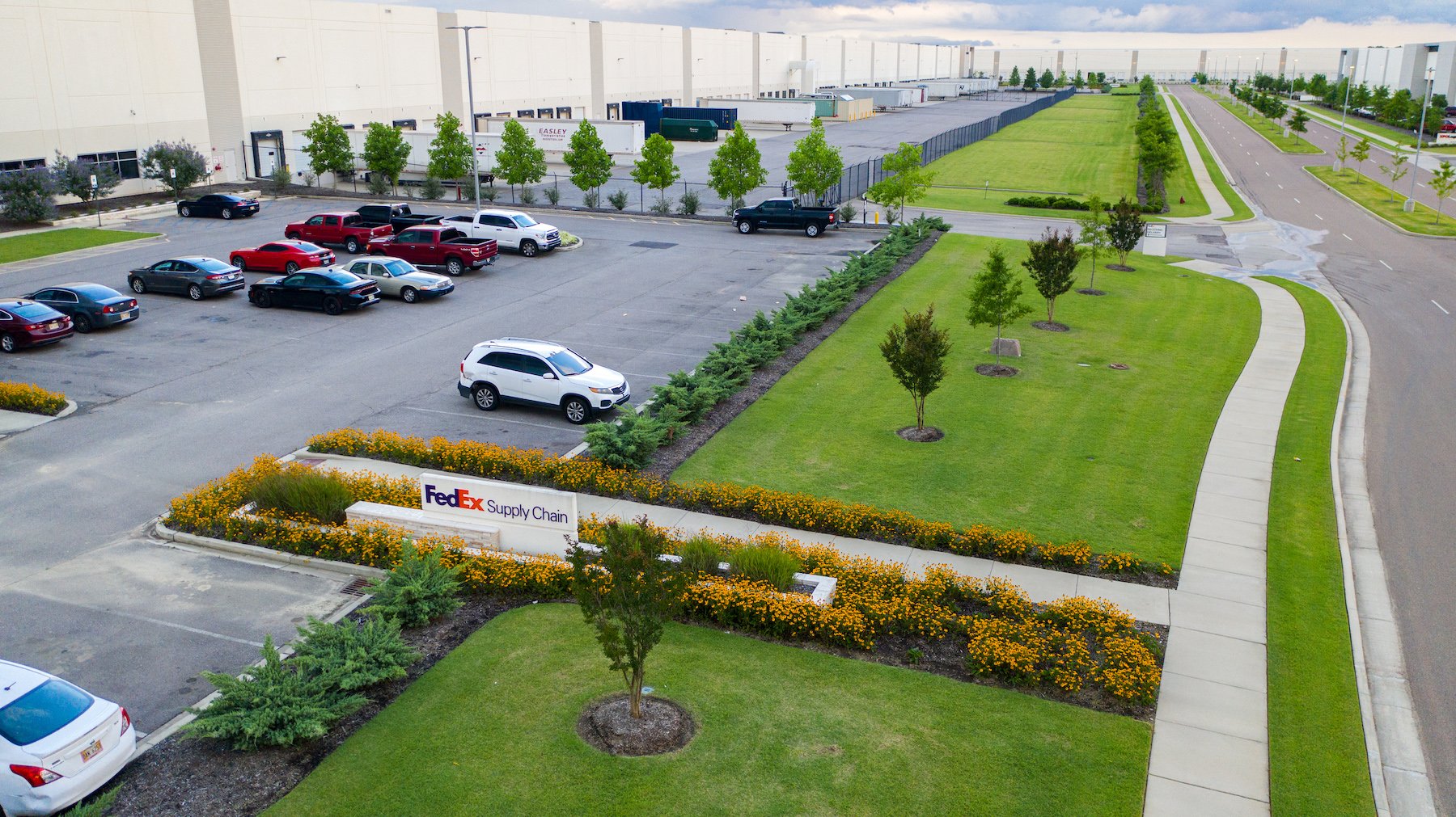 FedEx Warehouse landscaping