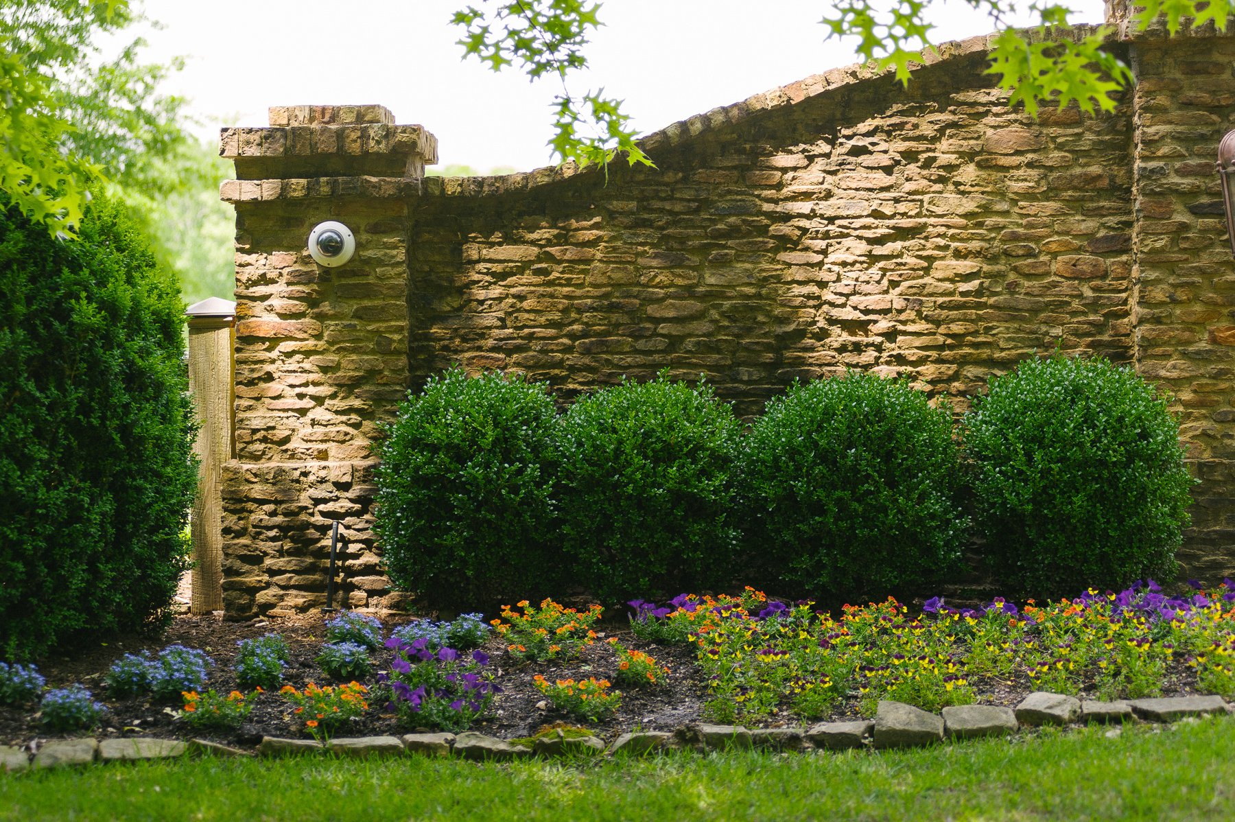 6 Cost-Cutting Commercial Landscaping Ideas for Memphis ... 6 Cost-Cutting Commercial Landscaping Ideas for Memphis ...