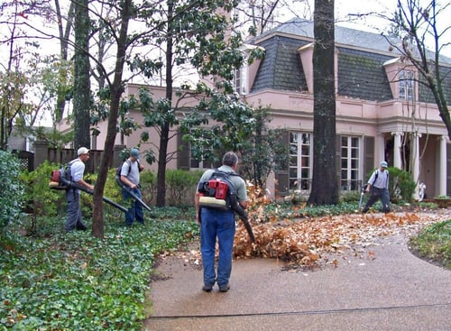 how-much-do-commercial-lawn-care-services-cost