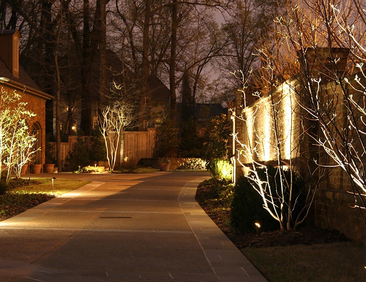 commercial walkway lighting